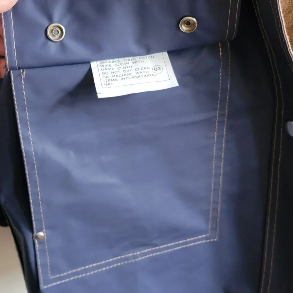 Reversable Mallard Duck Print Hooded Raincoat Snap Buttons Drawstring. Size L - Picture 9 of 16